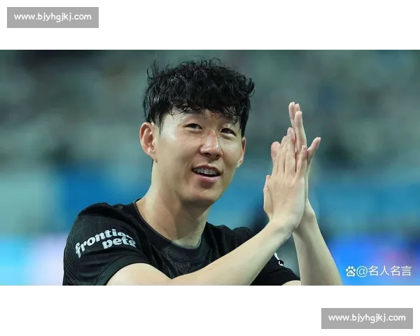 曼联热身赛 2-2 埃弗顿收官季前赛 孙兴慜创纪录加盟洛杉矶 FC 开启北美征程 曼联热身赛 2-2 埃弗顿收官季前赛 孙兴慜创纪录加盟洛杉矶 FC 开启北美征程